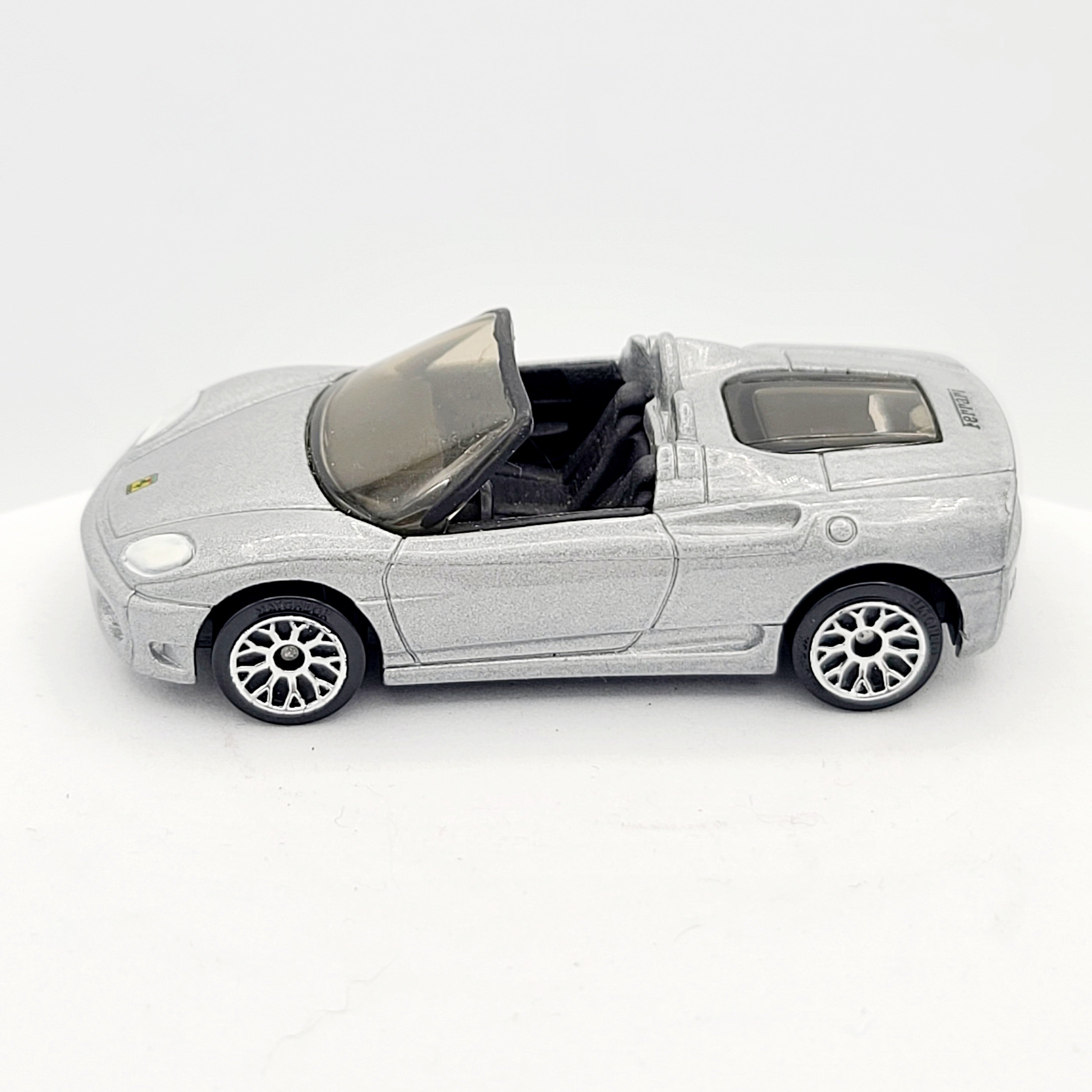 Matchbox Ferrari 360 Spider (2003 MBX Basic - Hero City)